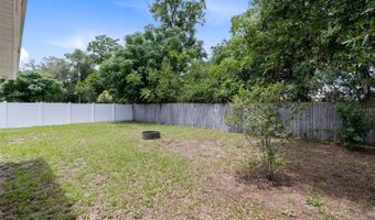 208 AVALONE Dr, Apopka, FL 32703