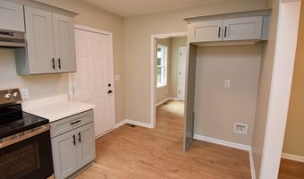403 Atlanta St, Barnesville, GA 30204