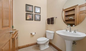 2917 E FALLCREEK Ln, Appleton, WI 54913
