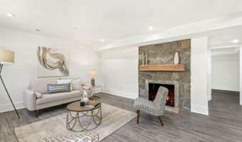 5805 MASSACHUSETTS Ave, Bethesda, MD 20816