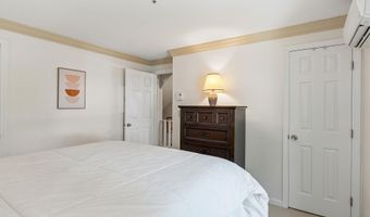 46 Pine Hill Dr, Bath, ME 04530