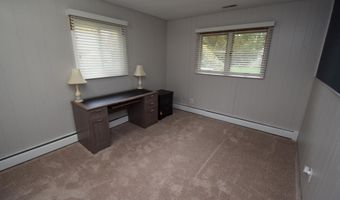 9640 Shady Ln, Algonac, MI 48001