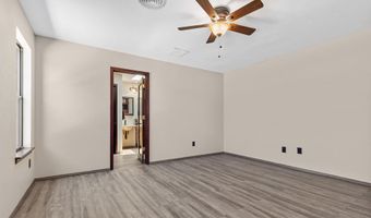 404 Sunbeam Ave, Alamogordo, NM 88310