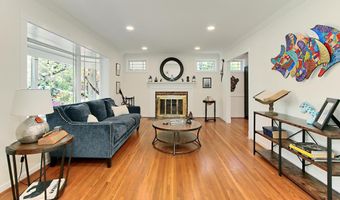 4605 VALERIE Ct, Annandale, VA 22003