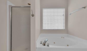 236 QUEENS GATE, Alabaster, AL 35114