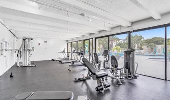 20441 NE 30th Ave 424-9, Aventura, FL 33180