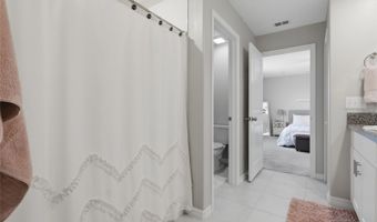 5052 WHITE CHICORY Dr, Apollo Beach, FL 33572