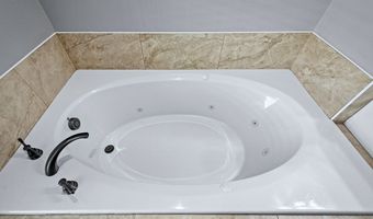 1666 ARLINGTON PARK Cir, Albany, GA 31701