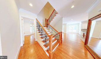 6403 EARLHAM Dr, Bethesda, MD 20817