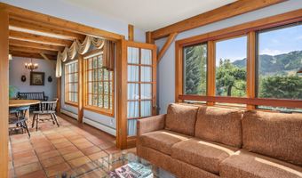 927 Red Mountain Rd, Aspen, CO 81611