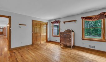 192 Palmer Rd, Chaplin, CT 06235
