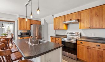 880 S Barre Rd, Barre, VT 05641