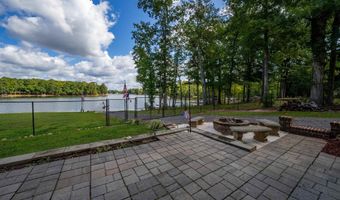 1151 DOGWOOD Shrs, Batesburg, SC 29006