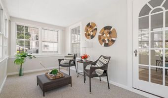 12 Whitten St, Allenstown, NH 03275