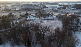 Stevens St, Albert Lea, MN 56007