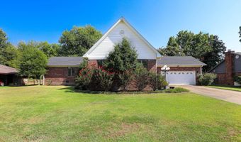 521 W CROSS St, Benton, AR 72015