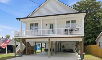 220 Pelican Dr, Atlantic Beach, NC 28512
