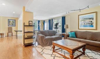 91 Seaverns Bridge Rd, Amherst, NH 03031