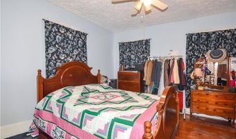 141 S CENTRAL Ave, Alexander City, AL 35010