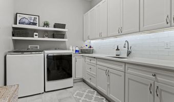 5818 Oakmont Blvd, Bargersville, IN 46106
