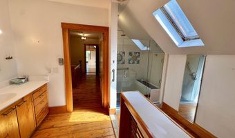 19 Hartley Rd, Barre, VT 05641