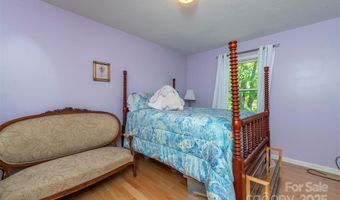 32 Foxberry Dr, Arden, NC 28704