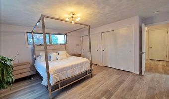 141 Glen Ridge Rd, Cranston, RI 02920