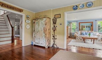 10 Snug Harbor Dr, Danbury, CT 06811