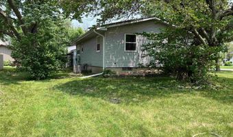 105 S 6th St, Albia, IA 52531