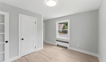 27 Norman St, Cumberland, RI 02864