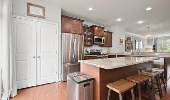 876 NANCY LYNN Ln, Arnold, MD 21012