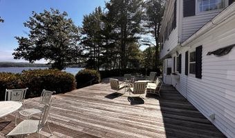 11 Tozier St, Belfast, ME 04915
