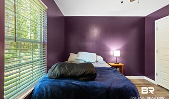 10 Middleton Ln, Atmore, AL 36502