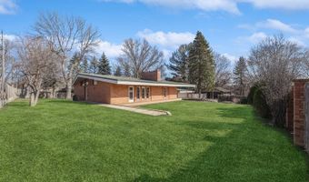 130 FAIRLAWN Ave E, Winsted, MN 55395