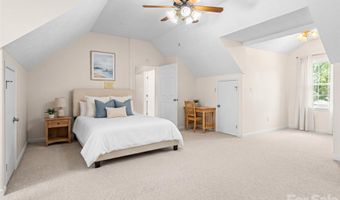 727 Jenkins Valley Rd, Alexander, NC 28701