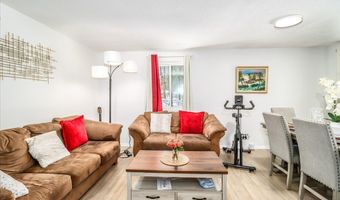 7 Padanaram Rd C53, Danbury, CT 06811