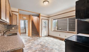 612 E 3rd St, Anaconda, MT 59711