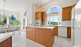 10100 Zermatt Cir, Anchorage, AK 99507