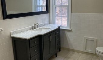 80 Carmel Rd 5, Andover, MA 01810