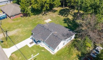 422 London St, Alma, AR 72921