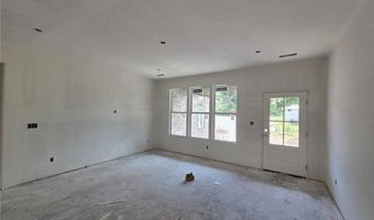 28 Lockhart Dr, Bella Vista, AR 72715