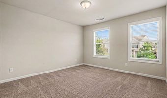 132 Auburn Crossing Dr, Auburn, GA 30011