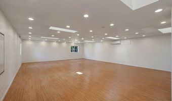 22000 SE Upper Matthews Creek Ln, Amity, OR 97101