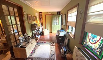 850 Gambier Dr, Alford, FL 32420