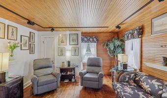408 N Main St, Barnegat, NJ 08005