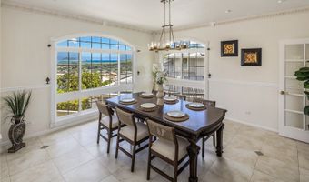 1295 Aulepe St, Kailua, HI 96734
