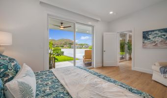 1247 Kahili St, Kailua, HI 96734