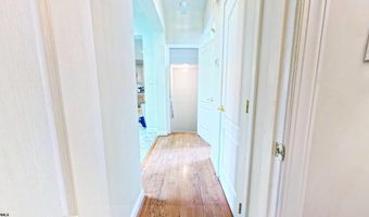 203 Cynwyd Dr, Absecon, NJ 08201