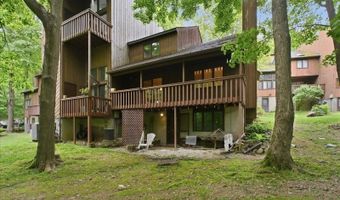 17 Village Way 6, Alloway, NJ 07462