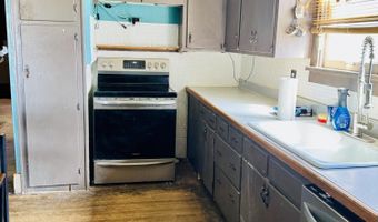 701 MAPLE St, Atlantic, IA 50022